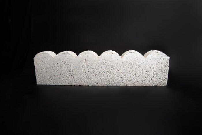24" Scalloped Edging