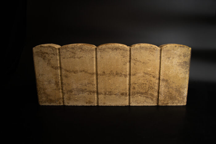 20" Castle Edging - Image 18